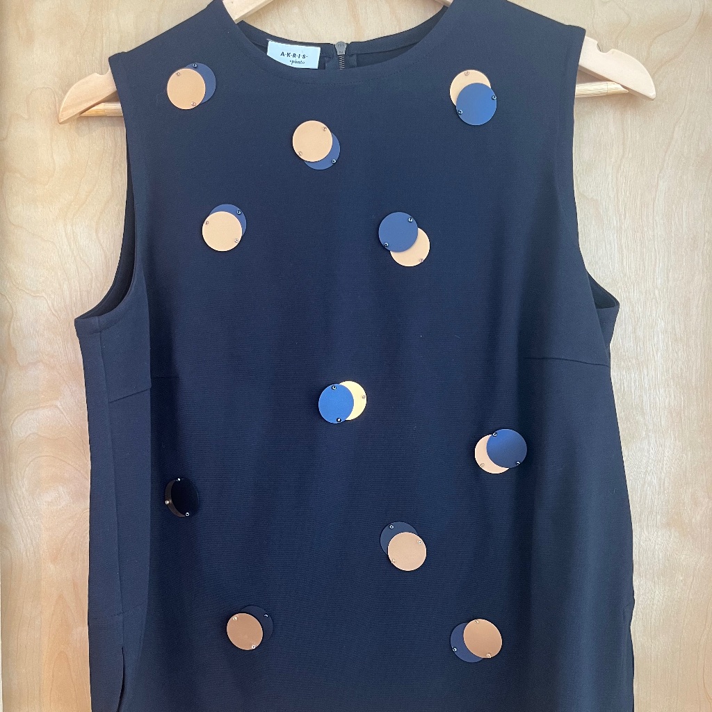 Akris Punto Oversized Layered Dot Sequin Sleeveless Jersey Top Navy Women Sz 10